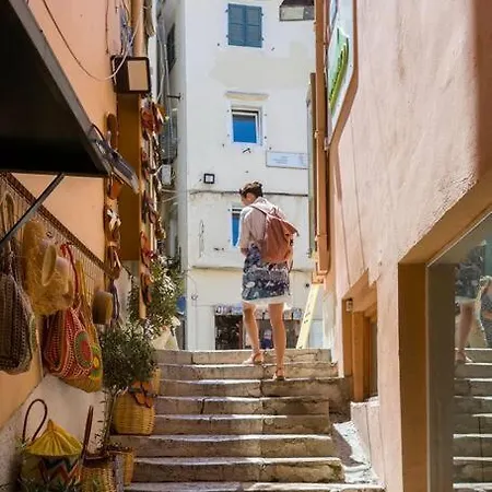 Ria's In Corfu Town Апартаменты