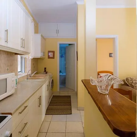 Ria's In Corfu Town Apartment